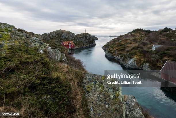 rovaer in haugesund, norway - januray 11, 2018: the rovaer archipelago in haugesund, in the... - haugesund stockfoto's en -beelden