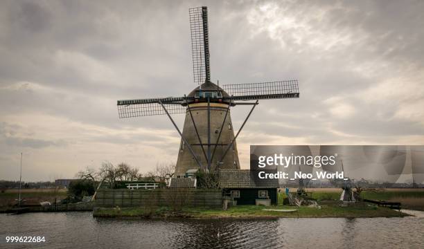 kinderdijk - neo stock pictures, royalty-free photos & images