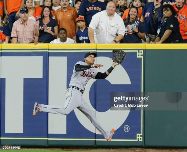 Victor Rodriguez Reyes 2,203 Victor Reyes Stock Photos, High-Res Pictures, and Images - Getty ...
