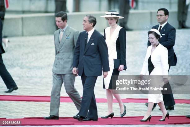 Prince Charles, Prince of Wales and Princess Diana, Princess of Wales attend the welcome ceremony with Japanese Prime Minister Yasuhiro Nakasone and...