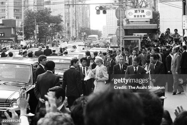 Prince Charles, Prince of Wales and Princess Diana, Princess of Wales are seen after visiting Kabukiza Theatre on May 12, 1986 in Tokyo, Japan.