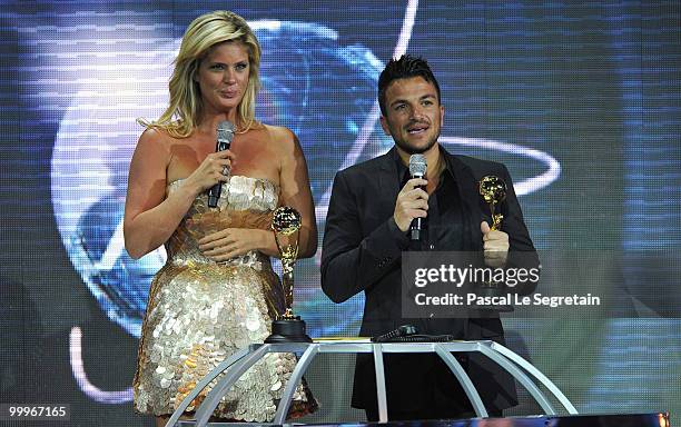 Rachel Hunter and Peter Andre onstage during the World Music Awards 2010 at the Sporting Club on May 18, 2010 in Monte Carlo, Monaco.