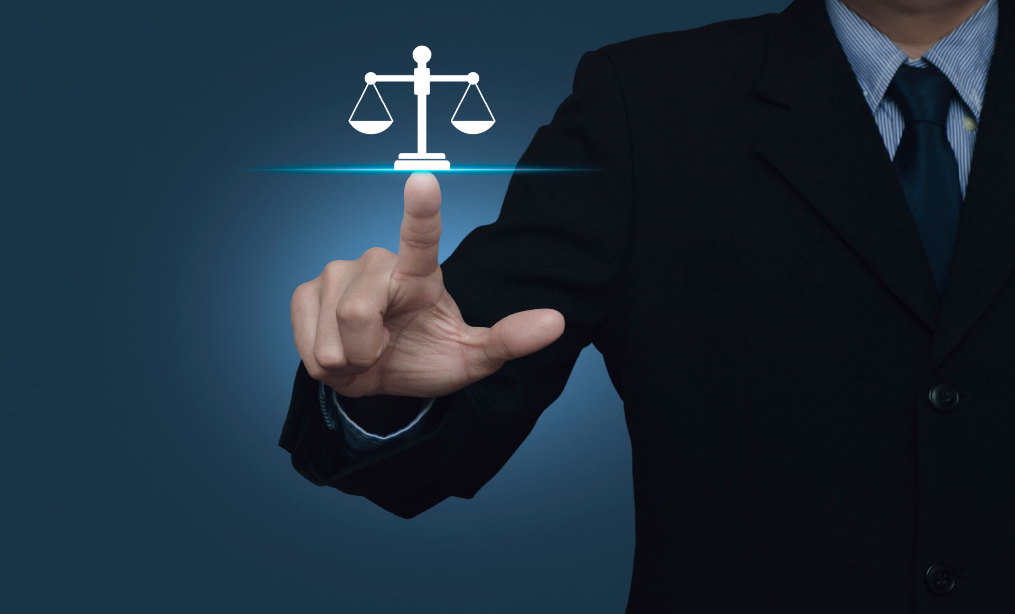 choosing lawyer