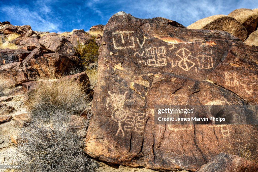 Grapevine Canyon Petroglyphs