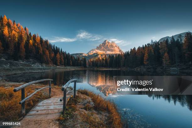 morning view of lago antorno, dolomites, lake mountain landscape - lago reflection stock pictures, royalty-free photos & images