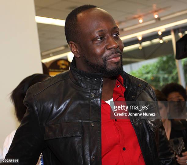 Wyclef Jean hosts a charity shopping spree at Kmart on May 18, 2010 in New York City.