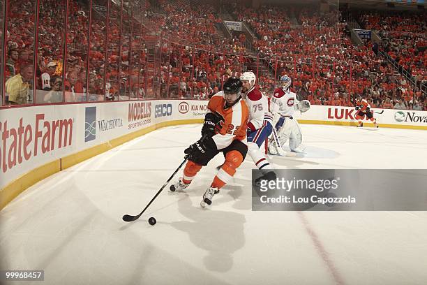 Philadelphia Flyers Ville Leino in action vs Montreal Canadiens. Game 1. Philadelphia, PA 5/16/2010 CREDIT: Lou Capozzola