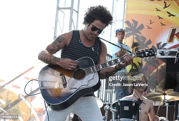 Ryan Cabrera performs at KIIS FM's 2010 Wango Tango concert at Staples Center on May 15, 2010 in Los Angeles, California.