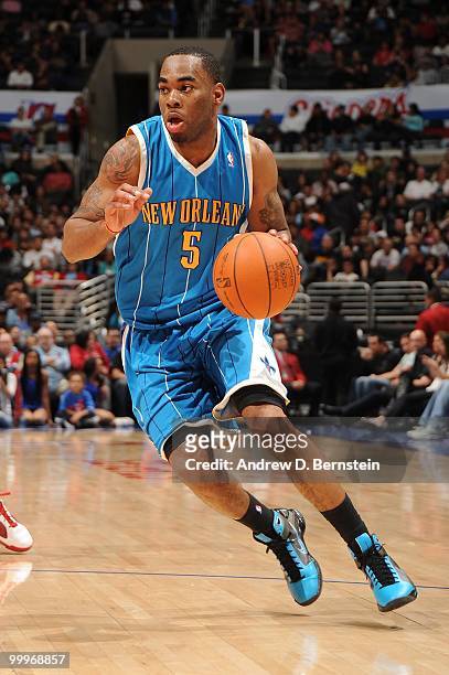 Marcus Thornton of the New Orleans Hornets drives the ball against the Los Angeles Clippers during the game at Staples Center on March 15, 2010 in...