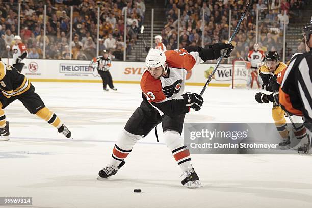 Philadelphia Flyers Daniel Carcillo in action, shot vs Boston Bruins. Game 7. Boston, MA 5/14/2010 CREDIT: Damian Strohmeyer