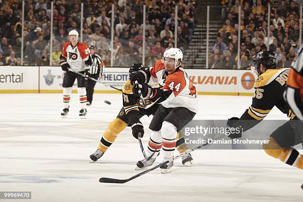 Philadelphia Flyers Kimmo Timonen in action vs Boston Bruins. Game 5. Boston, MA 5/10/2010 CREDIT: Damian Strohmeyer