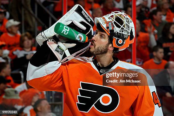 Michael Leighton of the Philadelphia Flyers takes a drink of water during a break in play against the Montreal Canadiens in Game 2 of the Eastern...