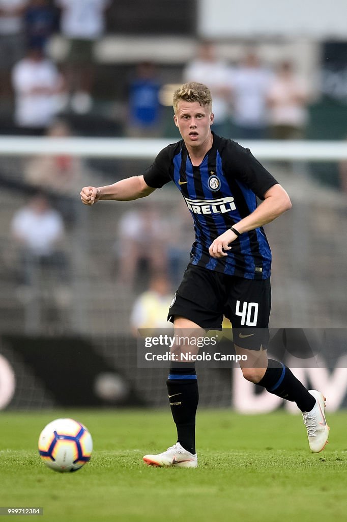 Xian Ghislaine Emmers of FC Internazionale in action during...