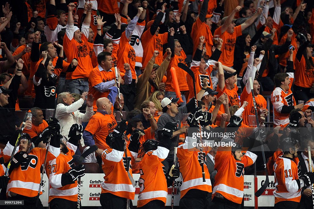 Montreal Canadiens v Philadelphia Flyers - Game Two