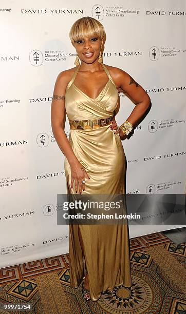 Singer Mary J. Blige attends the 3rd Annual Society Of Memorial Sloan-Kettering Cancer Center's Spring Ball at The Pierre Hotel on May 18, 2010 in...