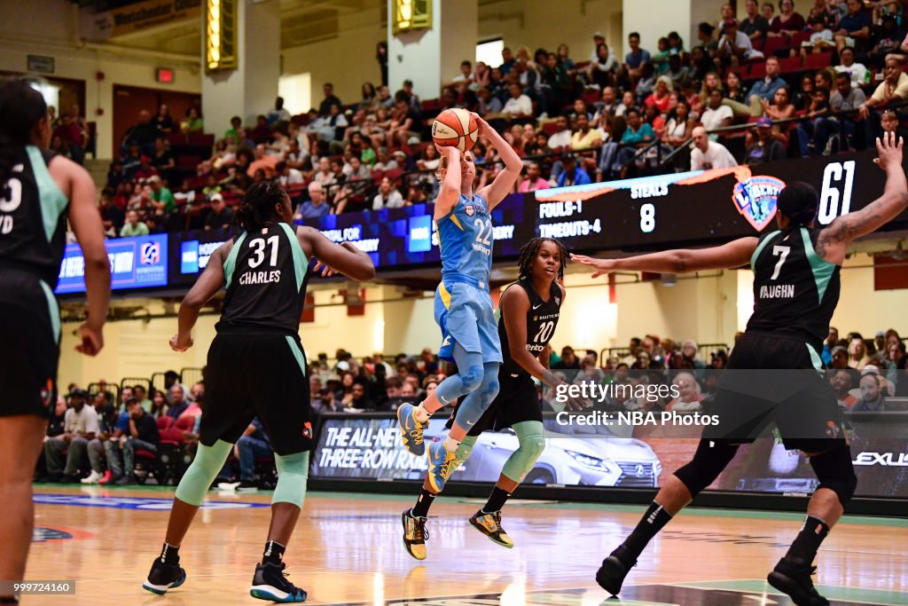 Chicago Sky v New York Liberty