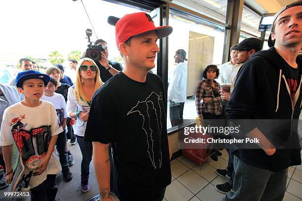 Pro Skatboarder Rob Dyrdek unveils 7-Eleven Urban Skate Store and opens "Safe Spot Skate Spot", funded by a 250,000 dollar donation from 7-Eleven on...