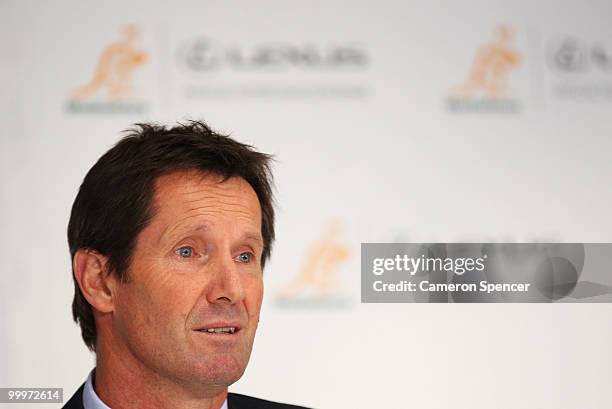 Wallabies head coach Robbie Deans talks to media during an Australian Wallabies photocall at Sydney City Lexus on May 19, 2010 in Sydney, Australia.