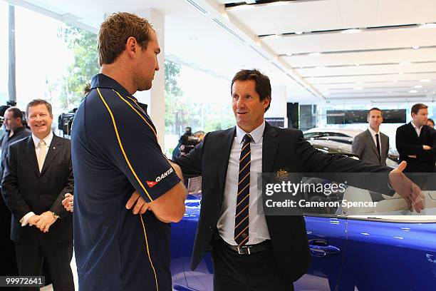 Wallabies head coach Robbie Deans talks to captain Rocky Elsom during an Australian Wallabies photocall at Sydney City Lexus on May 19, 2010 in...
