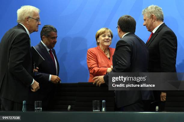 Baden-Wuerttemberg's Prime Minister Winfried Kretschmann , Minister of Foreign Affairs Sigmar Gabriel , Chancellor Angela Merkel , North...