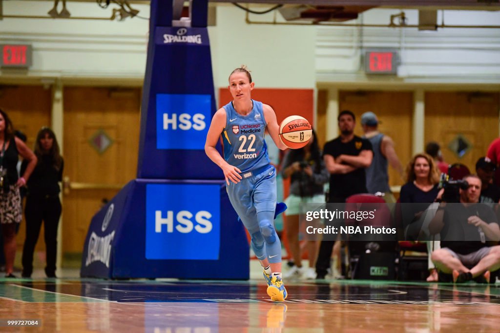 Chicago Sky v New York Liberty