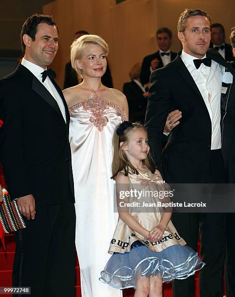 Alex Orlovsky, Michelle Williams, Faith Wladyka and Ryan Gosling attend the "Blue Valentine" Premiere at the Palais des Festivals during the 63rd...