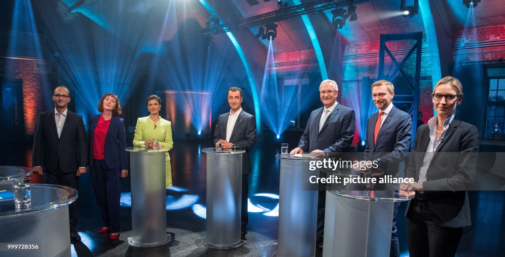 Live-"Pentathlon" of Germany´s smaller political parties