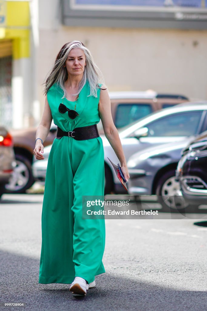 Street Style -Paris Fashion Week - Menswear Spring-Summer 2019 : Day Five