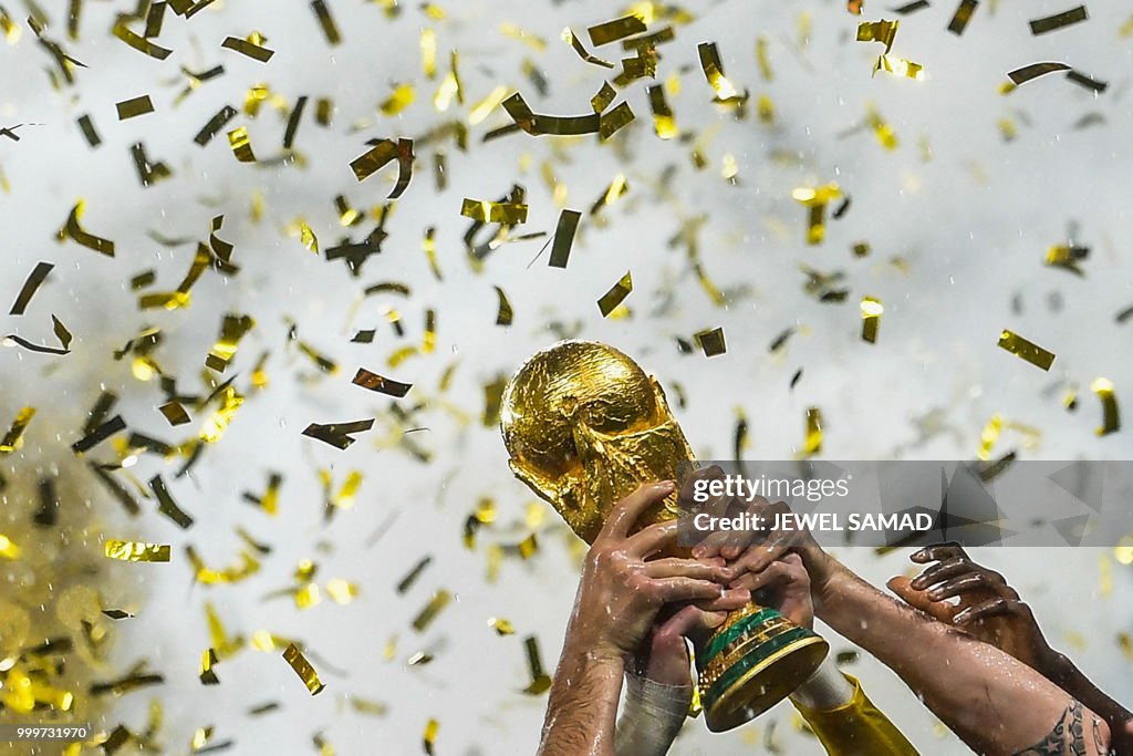 TOPSHOT-FBL-WC-2018-MATCH64-FRA-CRO