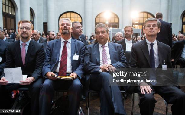 The new OSCE general secretary Thomas Greminger , special commissioner for Russian affairs, Gernot Erler, German Foreign Minister Sigmar Gabriel and...