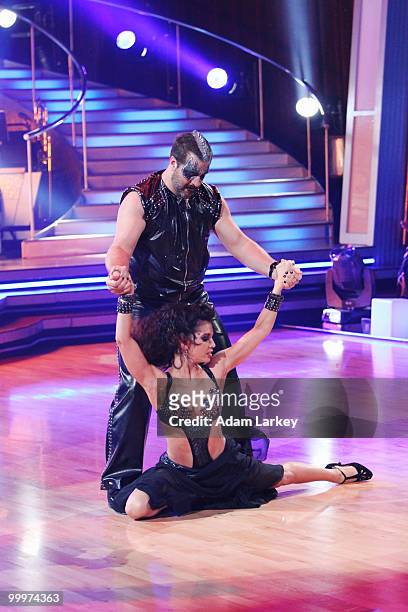 Episode 1009A" - In the final "Macy's Stars of Dance" performance of the season, the Macy's Design-a-Dance featured the song, celebrities and costume...