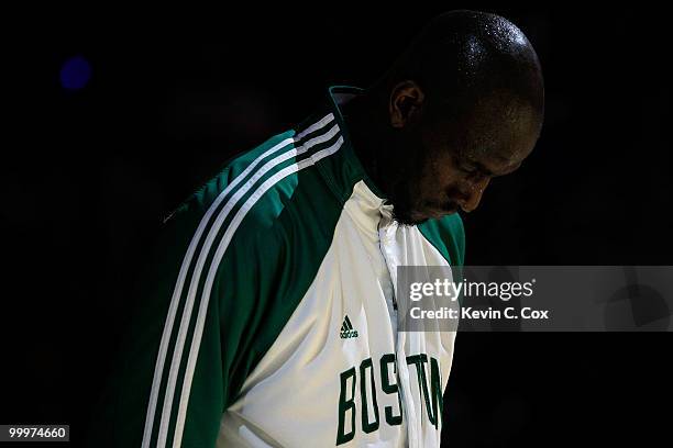 Kevin Garnett of the Boston Celtics bows his head during the performance of the National Anthem against the Orlando Magic in Game Two of the Eastern...