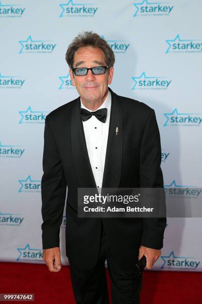 Huey Lewis walks the red carpet at the 2018 So the World May Hear Awards Gala benefitting Starkey Hearing Foundation at the Saint Paul RiverCentre on...