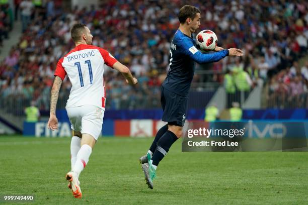 Antoine Griezmann of France in action during the 2018 FIFA World Cup Russia Final between France and Croatia at Luzhniki Stadium on July 15, 2018 in...