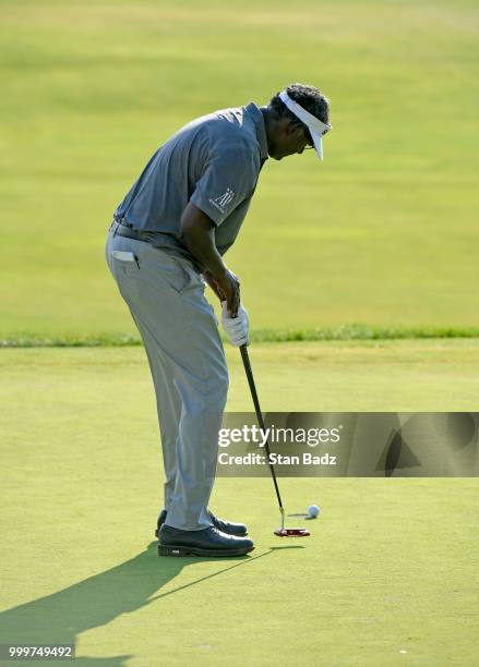 Vijay Singh hits a putt to beat Jeff Maggert in a two hole playoff during the final round of the PGA TOUR Champions Constellation SENIOR PLAYERS...