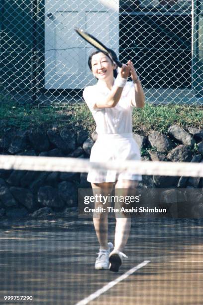 Crown Princess Michiko plays tennis on August 7, 1986 in Karuizawa, Nagano, Japan.