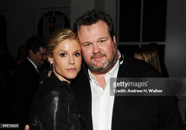 Actress Julie Bowen and actor Eric Stonestreet attend a celebration for the New York Upfronts hosted by Ariel Foxman, Editor of InStyle, and ICM at...