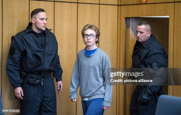 The defendant Marcel H. Arrives in the court room on the first day of his trial at the district court in Bochum, Germany, 8 September 2017. The 19...