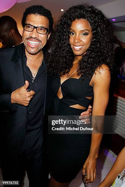 Lionel Richie and Kelly Rowlands attend the de Grisogono "Crazy Chic Evening" cocktail party at the Hotel Du Cap Eden Roc on May 18, 2010 in Antibes,...