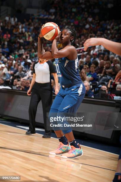 Alexis Jones of the Minnesota Lynx shoots the ball against the Connecticut Sun on July 15, 2018 at Target Center in Minneapolis, Minnesota. NOTE TO...