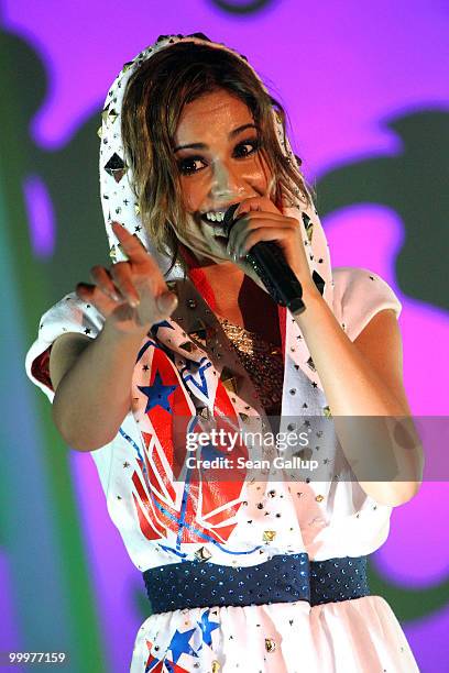 Cheryl Cole performs at the de Grisogono Party at the Hotel Du Cap on May 18, 2010 in Cap D'Antibes, France.