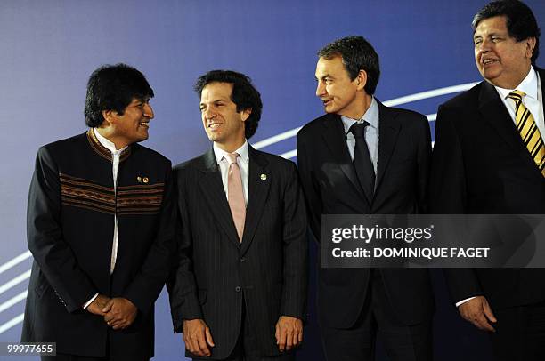 Bolivia's President Evo Morales, Colombian Foreign Minister Jaime Bermudez, Spain's Prime Minister Jose Luis Rodriguez Zapatero and Peru's President...