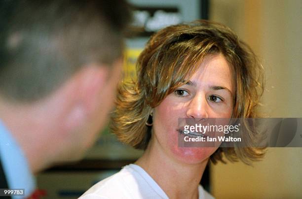 Stacy Dragila of the USA , World and Olympic Pole Vault Champion, during a press conference in London, November 28, 2001. Mandatory Credit: Ian...