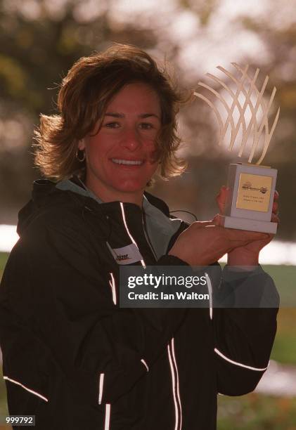 Stacy Dragila of the USA, World and Olympic Pole Vault Champion, during a press conference in London, November 28, 2001. Mandatory Credit: Ian...