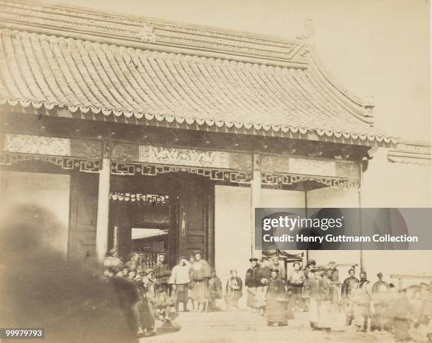 The entrance to the Chung-Wang's palace in Soochow , China, circa 1863. The Chung-Wang or 'Faithful Prince' was the leader of the Taiping Heavenly...