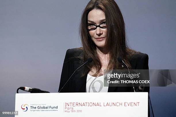 French First Lady and Global Fund's ambassador, Carla Bruni-Sarkozy, delivers a speech to support the international launch of the "Born HIV free"...