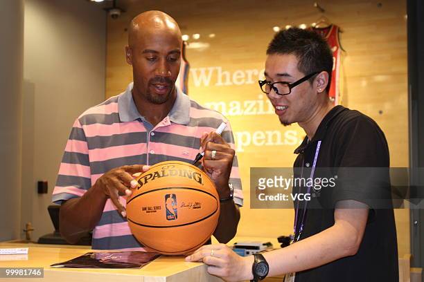 Retired American professional basketball player Bruce Bowen visits the adidas Expo show at the 2010 Shanghai World Expo on May 18, 2010 in Shanghai,...