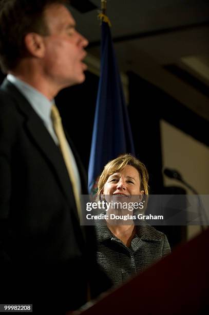 Mark Warner and his wife Lisa Collis during his victory party at the Hilton McLean Tysons Corner in McLean, Virginia. November 4, 2008.