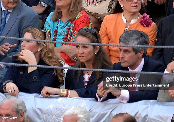 Princess Elena of Spain , Adolfo Suarez Illana and Isabel Flores attend the San Isidro Fair Bullfight on May 18, 2010 in Madrid, Spain.