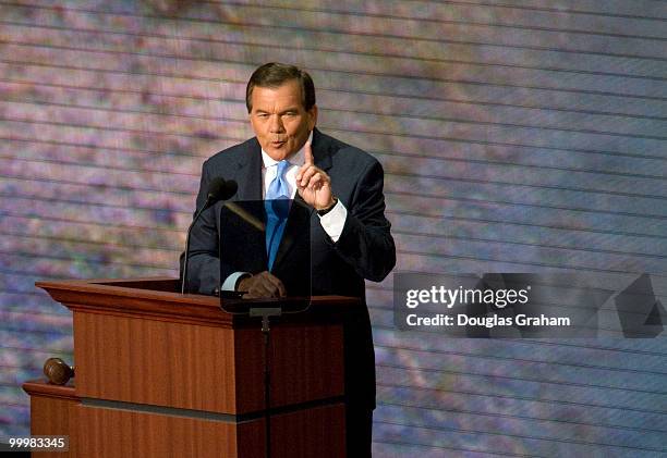 Governor Tom Ridge 270 Ridge Graham Stock Photos, High-Res Pictures, and Images - Getty Images